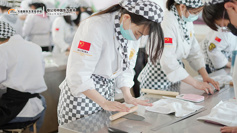 放松心态，中考加油！大连新东方烹饪学校祝广大学子金榜题名！