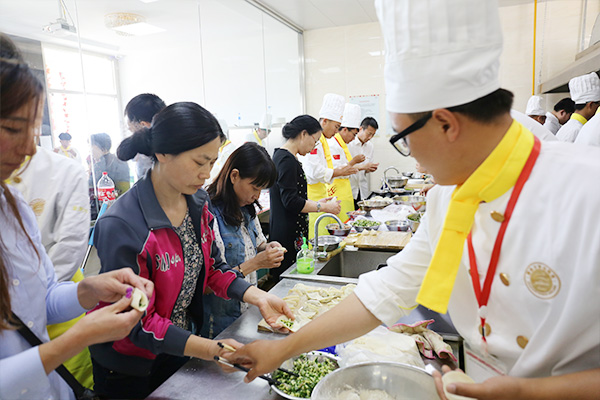 大连厨师培训学校