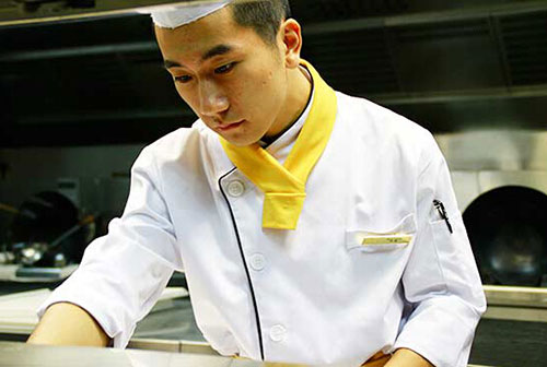 新东方烹饪学校毕业学子唐楠——厨师，让我梦想成真