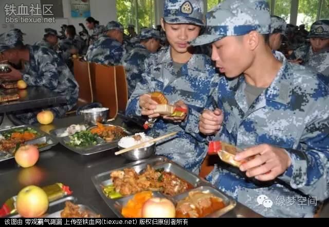 部队里的伙食是怎样的？