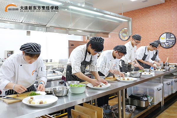 大连新东方烹饪学校