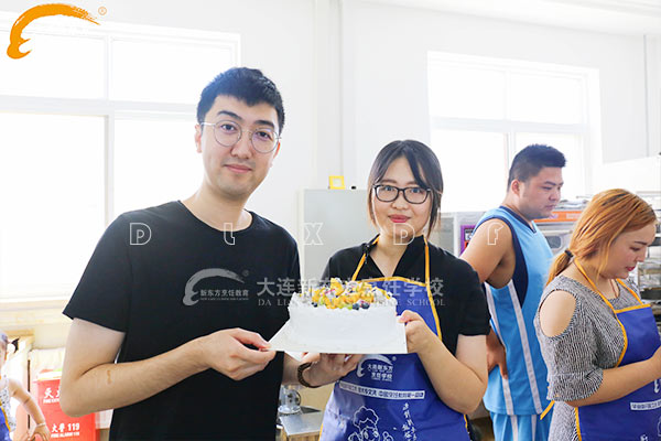 大连新东方烹饪学校DIY蛋糕培训